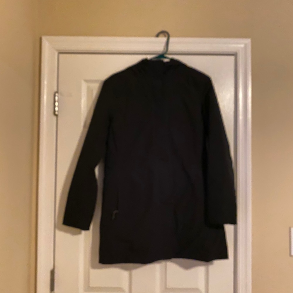 HeatKeep Black Winter Coat